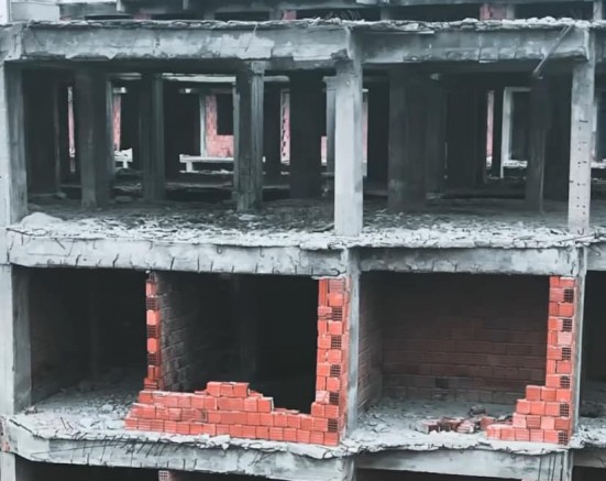 Metruk Binaların Yıkımına Başlanıyor