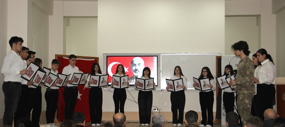 Milli Şair Mehmet Akif Ersoy Törenle Anıldı