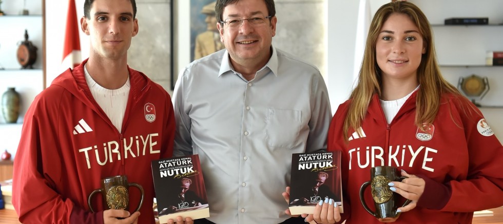 Milli Sporculardan Çanakkale Belediye Başkanı Erkek’e Ziyaret