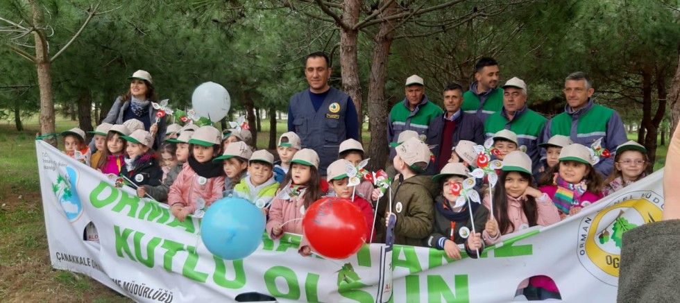 Minikler fidan dikti