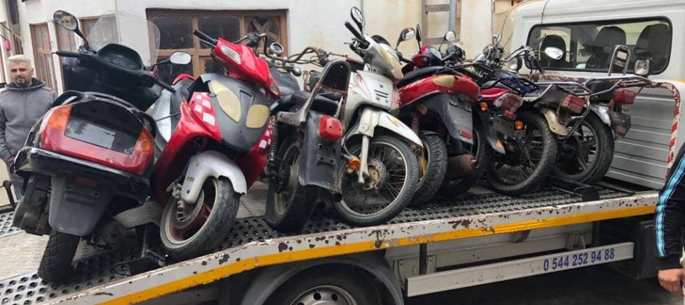Motor sürücülerine polis göz açtırmıyor