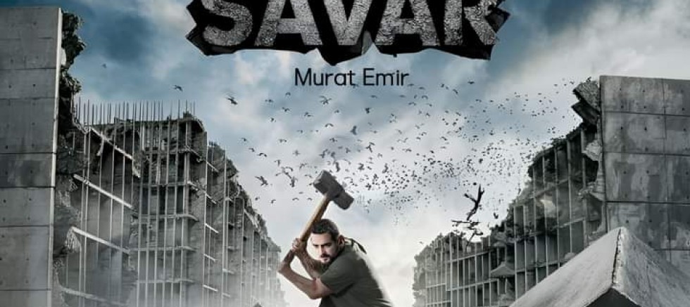 Murat Emir ‘Betonsavar’ İle Gündemde