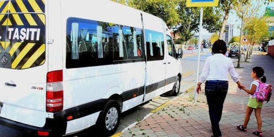 Öğrenci Servisleri Hostesliği İçin Kurs Açılacak