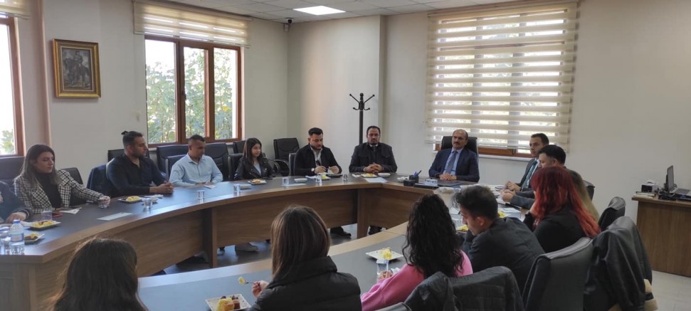 Öğrenciler Kaymakam Abacı’yı Ziyaret Etti