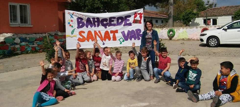 Öğrencilerden “Bahçede Sanat Var” Etkinliği