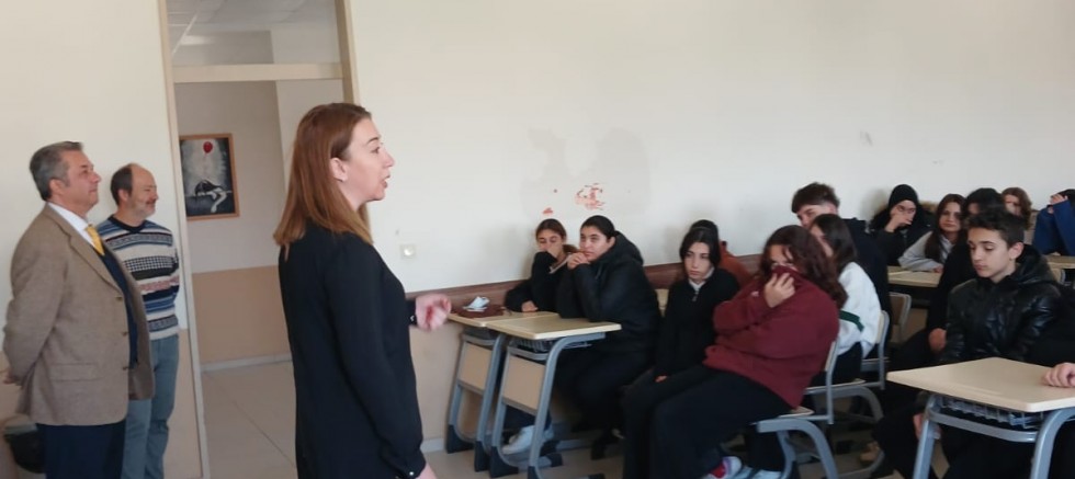 Öğrencilere Tüketici Hakları Eğitimi Verildi