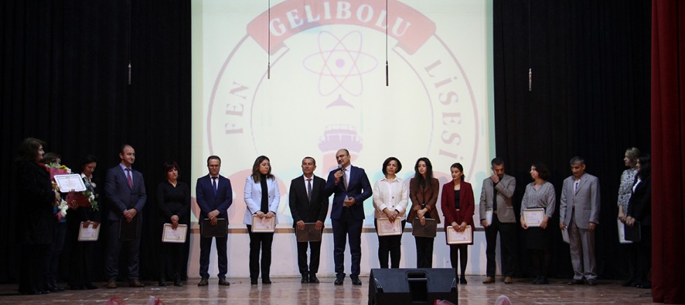 Öğretmenler Günü Törenlerle Kutlandı