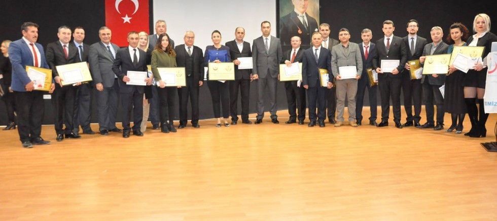 Okul Sağlığı Projeleri ile Sertifikalarını Aldılar