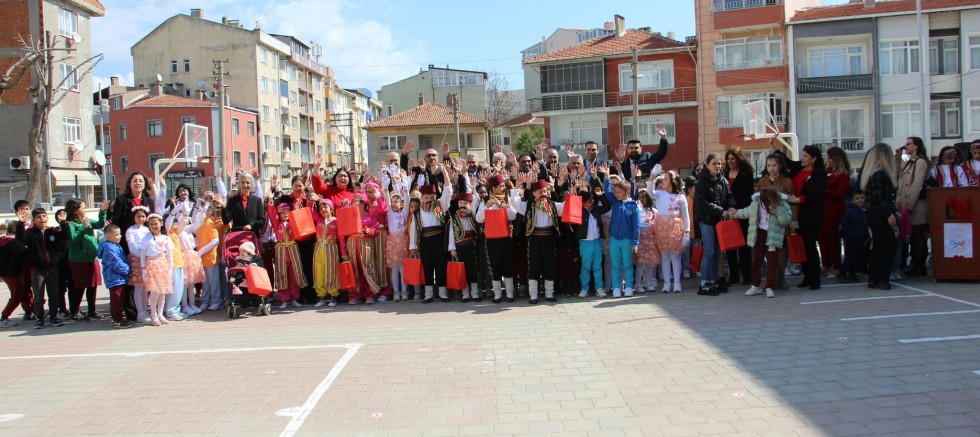 Otizm Farkındalık Günü Programı Gerçekleştirildi