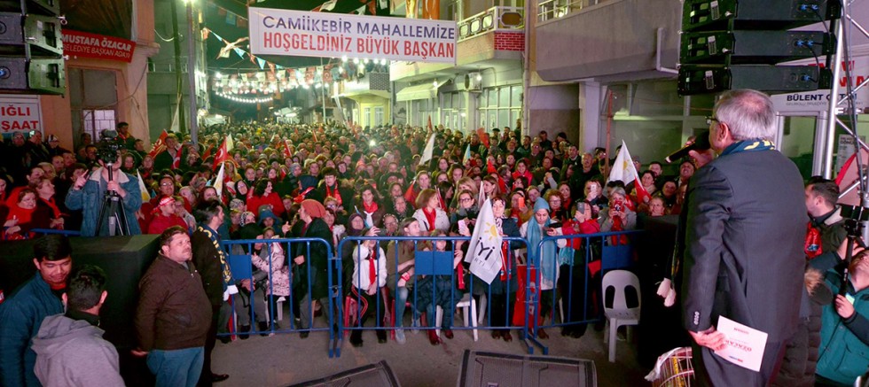 ÖZACAR, CAMİİKEBİR MAHALLESİ SAKİNLERİYLE BULUŞTU