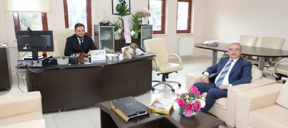 Özacar’dan Tıp Bayramı Ziyaretleri