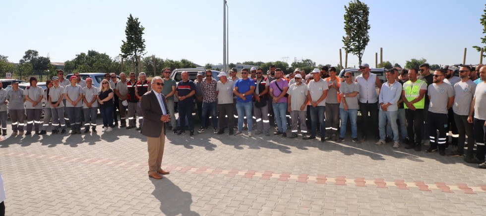 Özacar Personeliyle Bayramlaştı