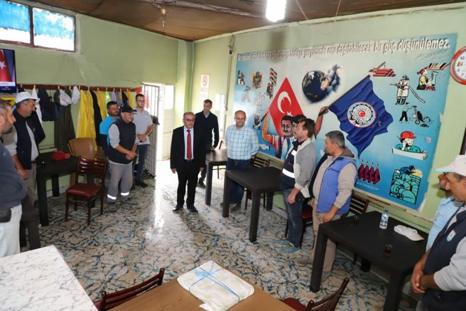 Özacar, Personelle Bir Araya Geldi
