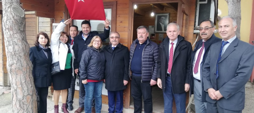 ÖZACAR VE MECLİS ÜYESİ ADAYLARINDAN MUHTARLARA ZİYARET