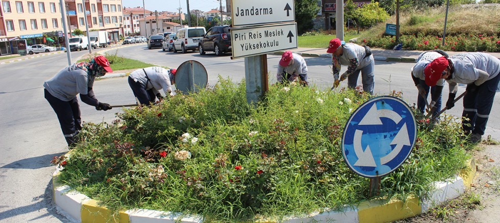 Park ve Bahçeler İlçemizi Güzelleştirmek İçin Çalışıyor