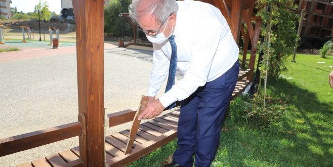 Parkın Açılışı Yapılmadan Zarar Verildi