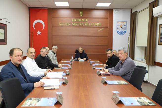 Piri Reis Kordonundaki Esnafla Toplantı Yapıldı