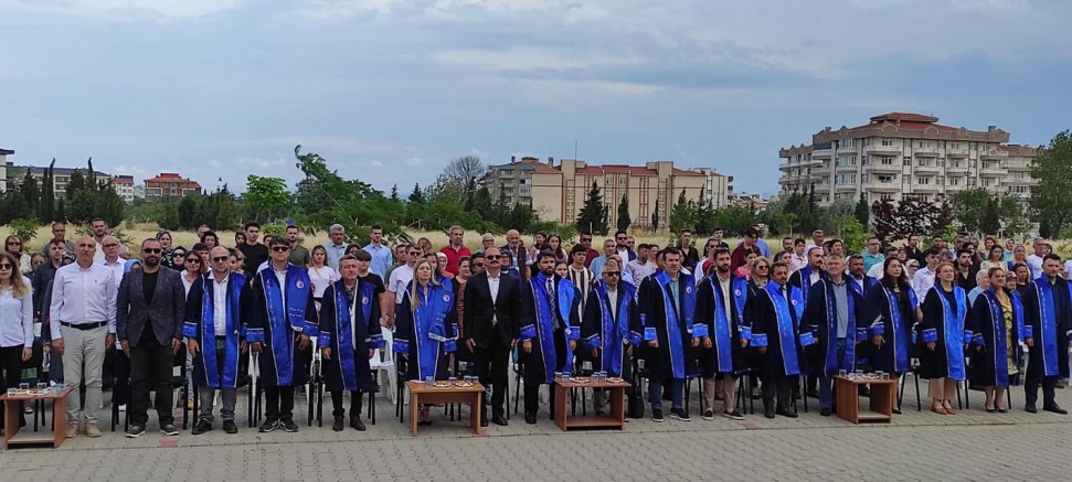 Piri Reis Meslek Yüksek Okulunda Mezuniyet Töreni