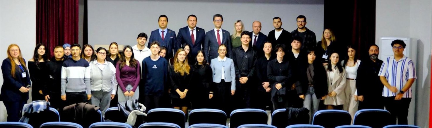 ‘Rektörle Face2Face Sohbetler’ Gelibolu MYO’da Gerçekleşti