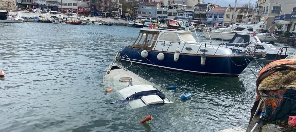 Sağanak Yağmur Nedeniyle Tekne Battı