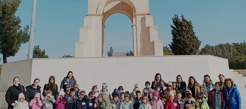 Samsun’dan Gelen Karanfiller, 57. Alay Şehitleri İle Buluştu