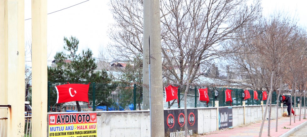 SANAYİ SİTESİ YÖNETİMİNDEN DESTEK