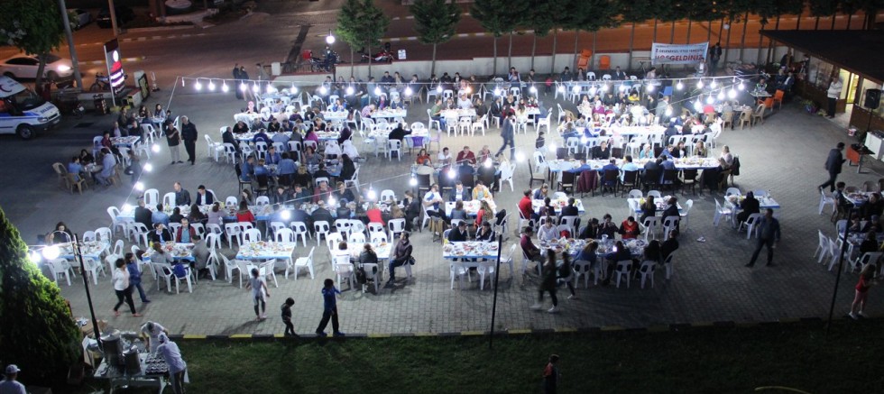 Şehit Koray Onay Devlet Hastanesi’nde GELENEKSEL iFTAR SOFRASI
