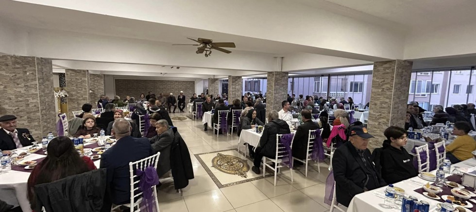Şehit ve Gazi Aileleri Onuruna İftar Yemeği