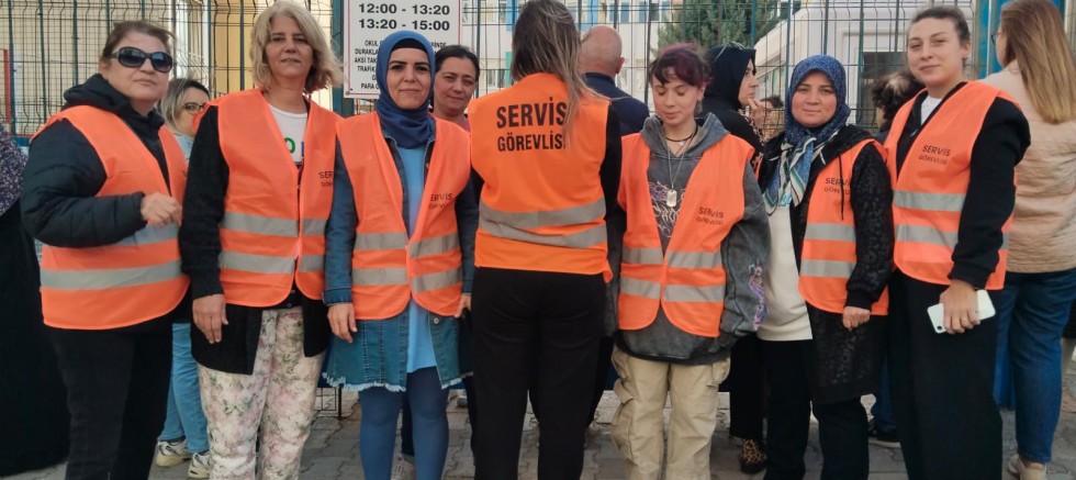 Şoförler Odası’ndan Servis Annelerine Ziyaret