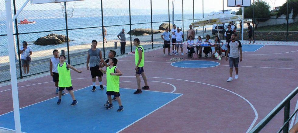 Sokak Basketbolu Turnuvası Başladı