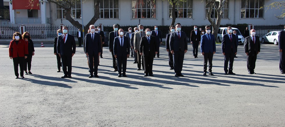 Sosyal Mesafeli 23 Nisan Kutlaması