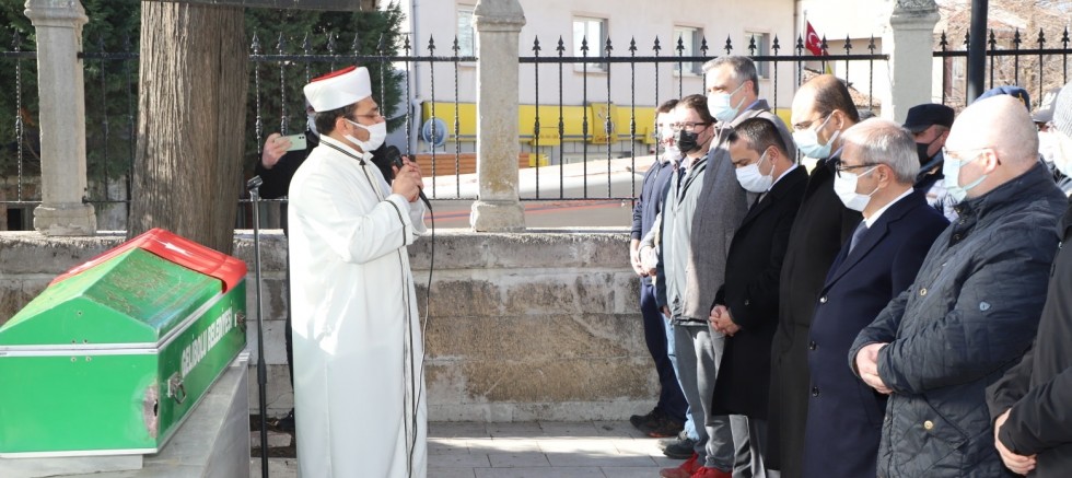 Süleyman Şah Türbesi'nin Mimarı Prof. Dr. Ünal Demirarslan, İlçemizde Toprağa Verildi