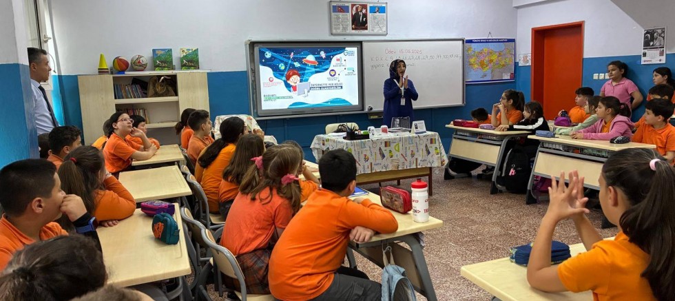 Teknoloji Bağımlılığı Eğitimleri Devam Ediyor