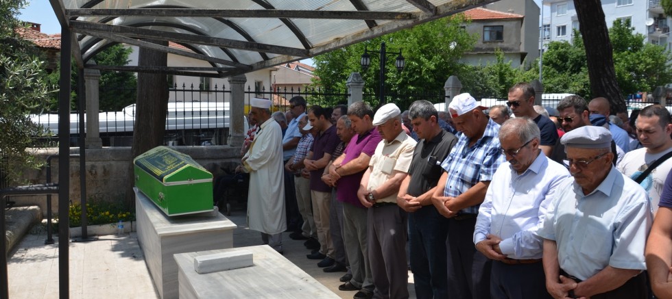 Temel’in Annesi Son Yolculuğuna Uğurlandı