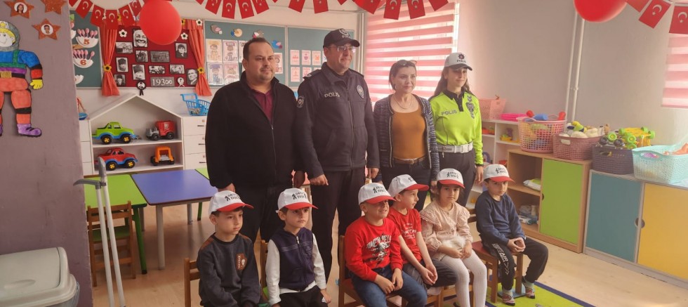 Trafik Haftası Nedeniyle Etkinlikler Devam Ediyor