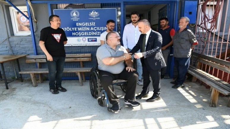 Turan’dan Bilek Güreşi Şampiyonuna Ziyaret
