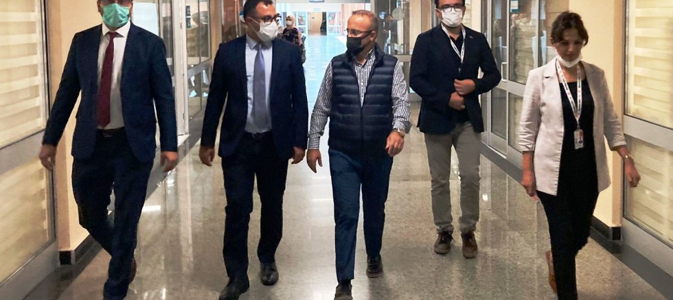 Turan'dan Hastane Ziyareti