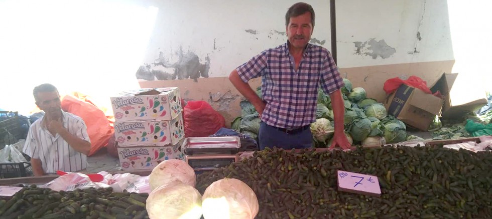 Turşuluklar Tezgahlarda