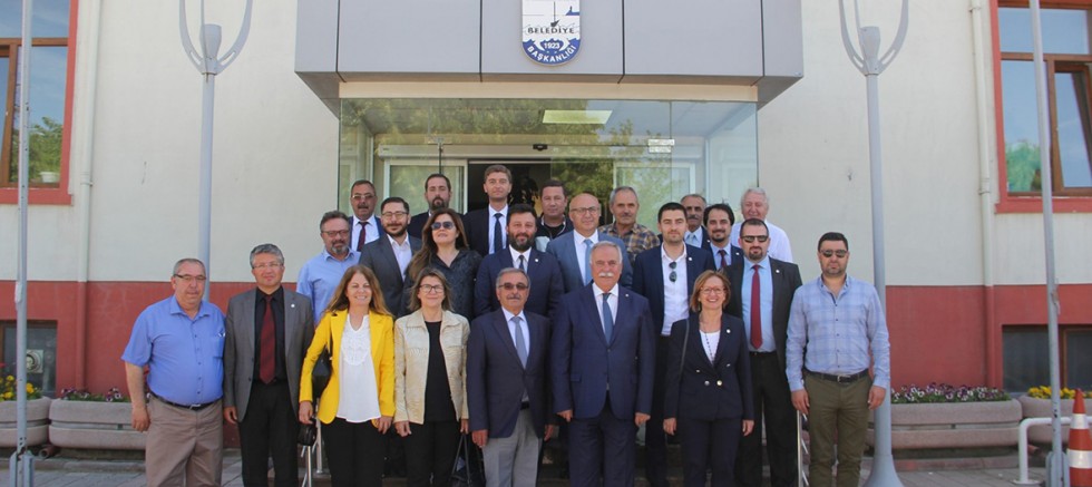 Ülgür Gökhan’dan Başkan Özacar’a Tebrik Ziyareti