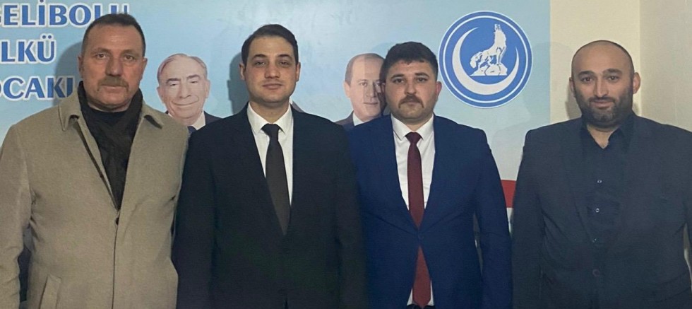 Ülkü Ocaklarında Bayrak Değişimi