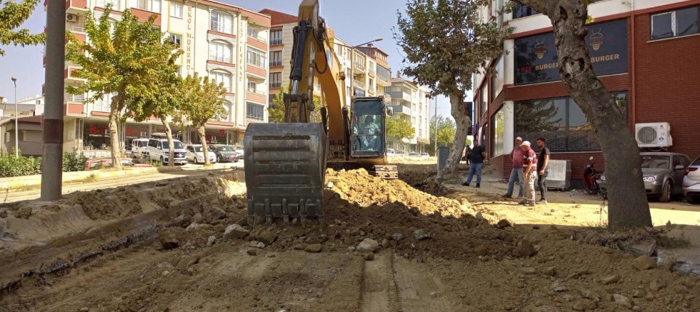 Üstyapı Çalışmaları Sürüyor