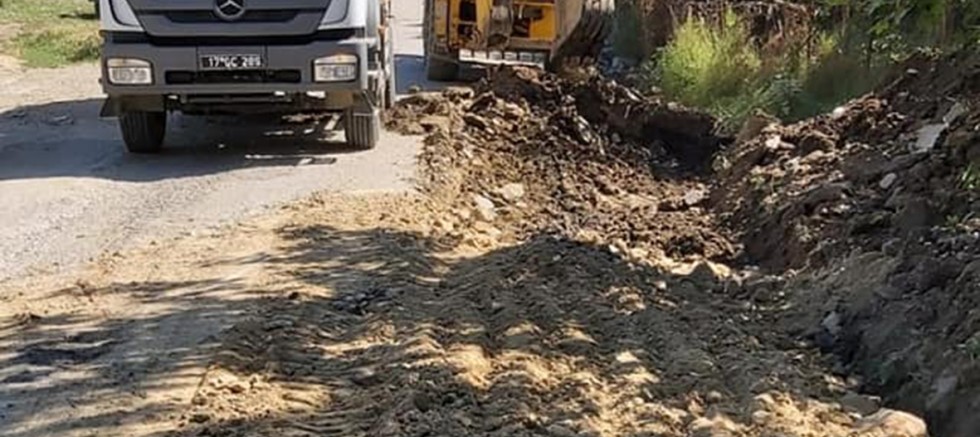 Yol Bakım Çalışmaları Devam Ediyor