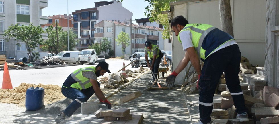 Yol Çalışmaları Tüm Hızıyla Devam Ediyor