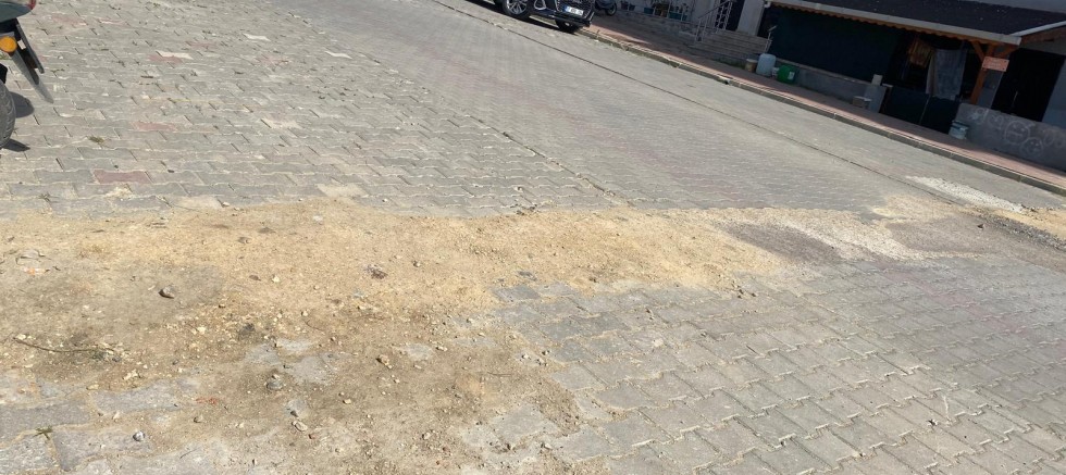 Yol Tamiratları Yavaş İlerliyor, Vatandaşlar Şikayetçi!